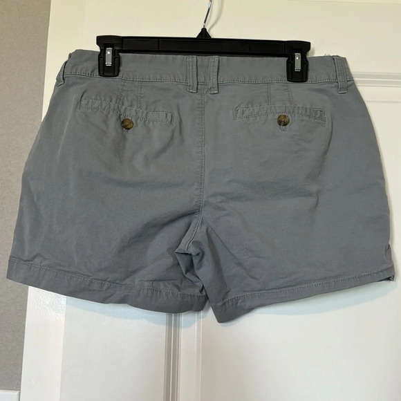 Old Navy grey chino shorts‎ - Picture 2 of 4